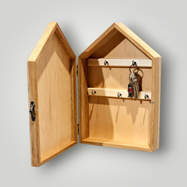 Casuta cu usa pentru chei1