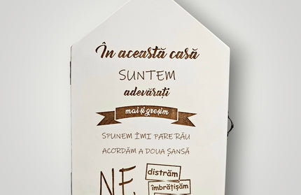 Casuta cu usa pentru chei3